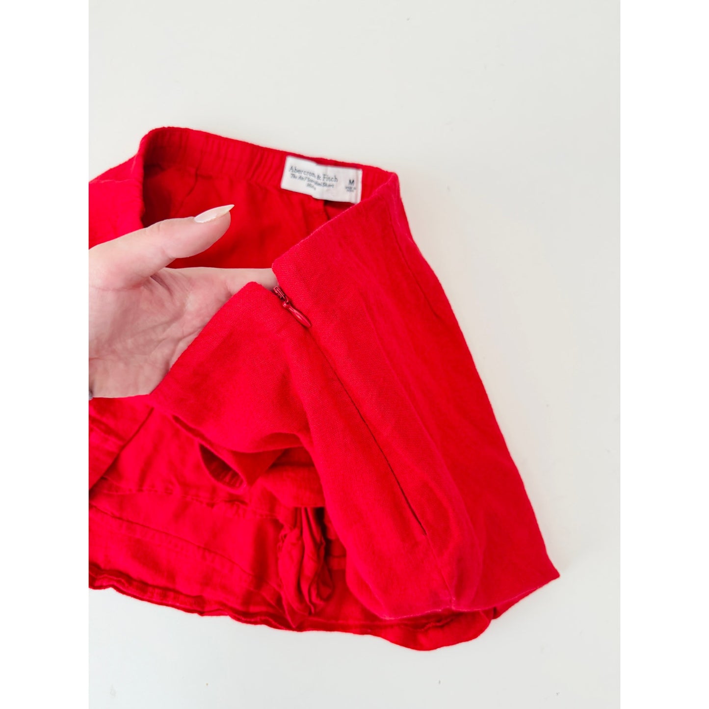 Abercrombie and fitch red scarlett mini skort mid rise - size small