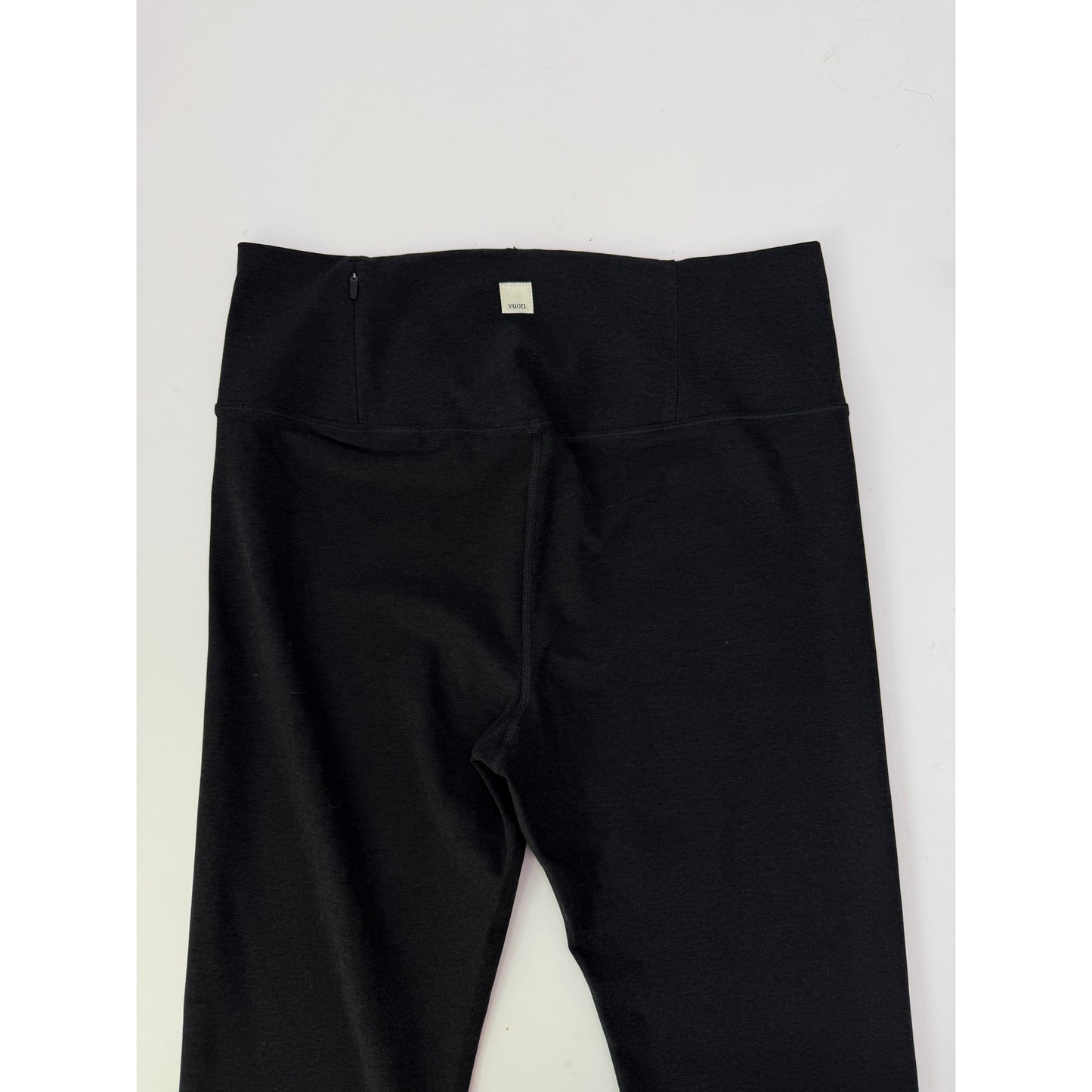 Vuori black heather clean elevation leggings - size XL 28" inseam