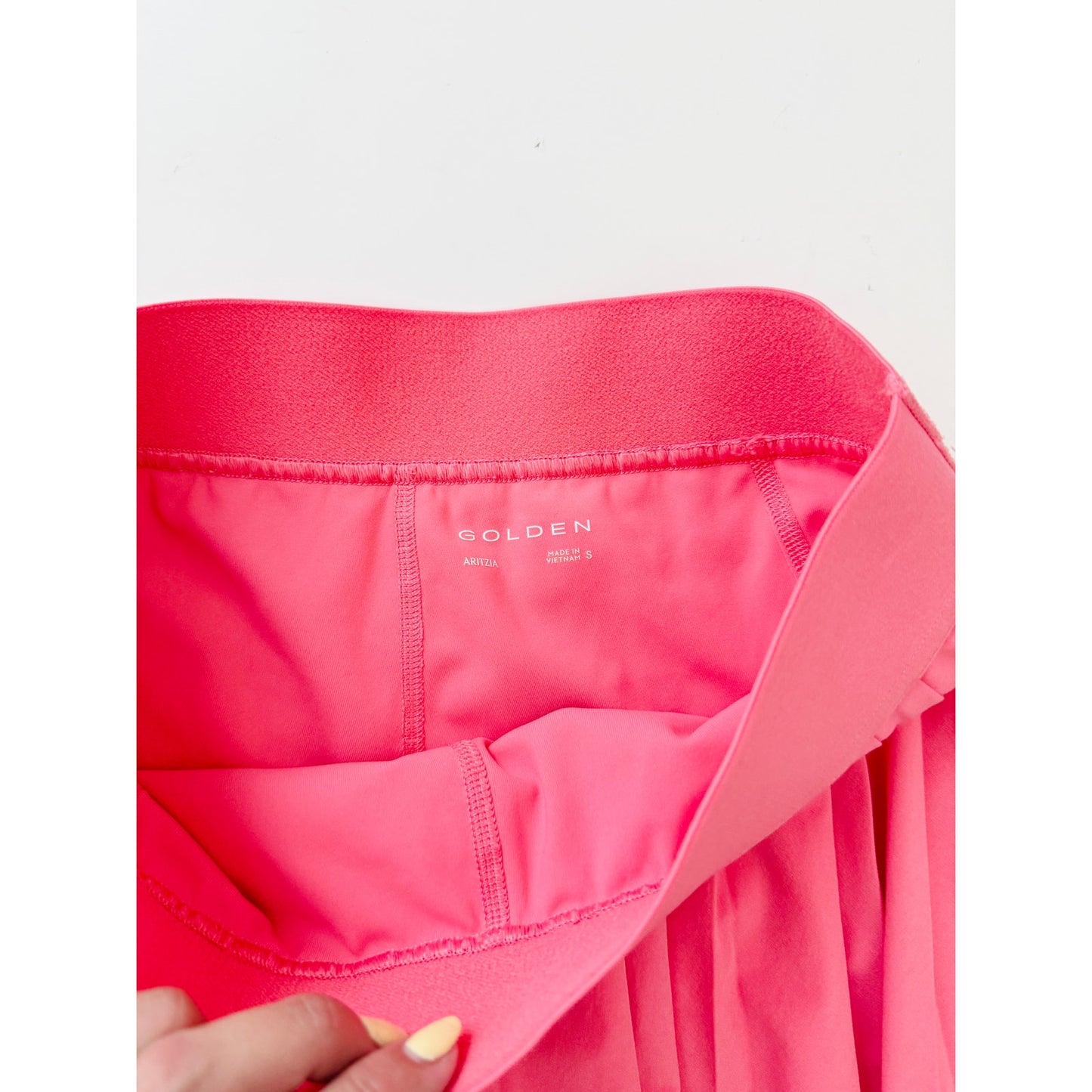 Aritzia golden movetech tennis pro skirt - size small